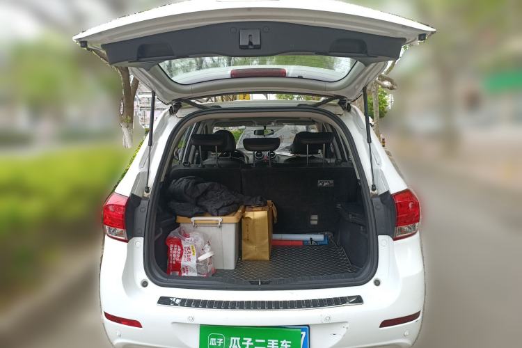 Used Haval H6 2016 Upgraded Model 1.5T Automatic Two-Wheel Drive Elite Version
