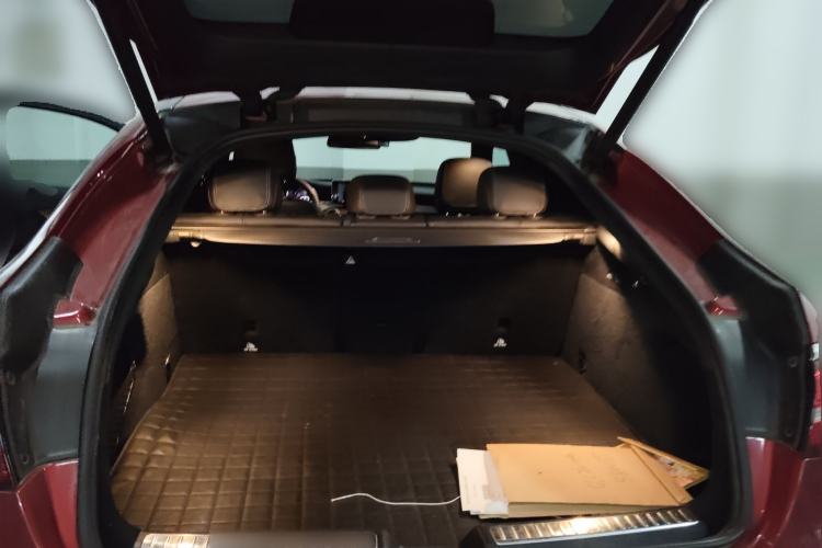 Used Mercedes-Benz GLC Coupe 2019 GLC 260 4MATIC Coupe SUV
