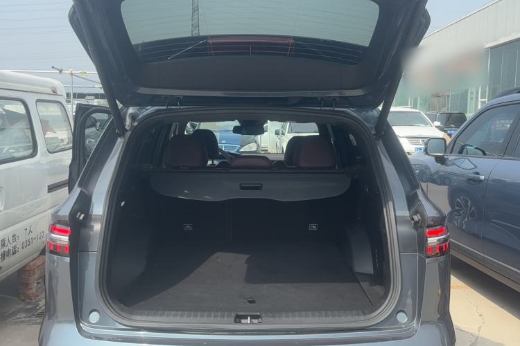 Used Geely Auto Monjaro L 2021 2.0TD DCT EVO Two-Wheel Drive Smart Luxury Version Trunk