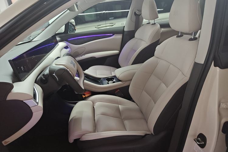 Used IM LS6 2023 Max Standard Edition