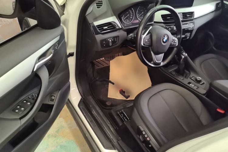 Used BMW X1 2018 sDrive20Li Leading Model
