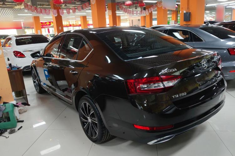 Used Skoda Octavia 2019 TSI280 DSG Luxury Edition