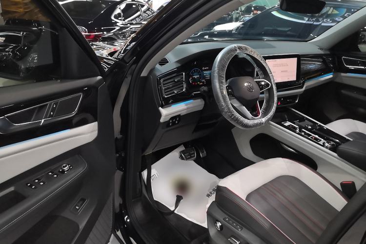 Used Volkswagen Teramont X 2024 380TSI Four-Wheel Drive Prestige Luxury Edition
