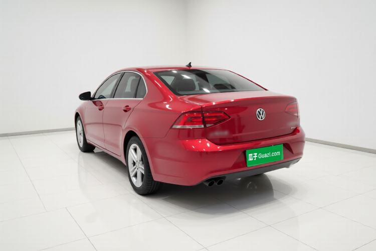 Used Volkswagen Lamando 2018 280TSI DSG Comfort Edition Exterior 3