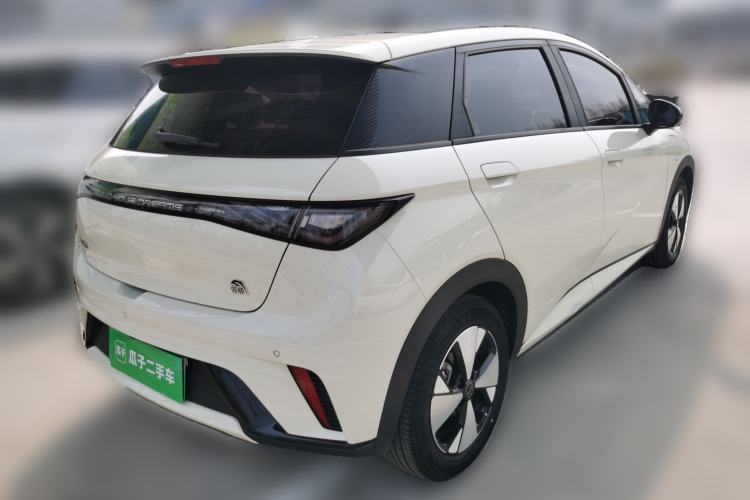 Used BYD Dolphin 2023 420 km Fashion Edition
