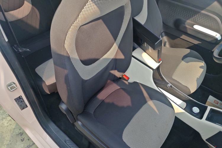 Used Wuling Hongguang MINIEV 2024 3rd Generation 215km Advanced Version
