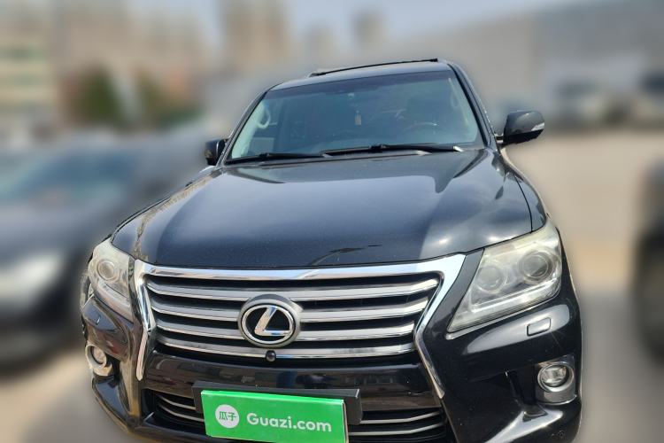 Used Lexus LX 2013 570
