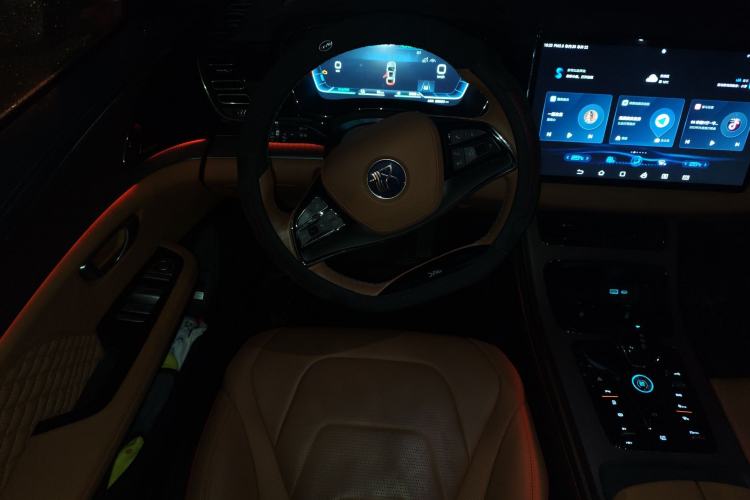 Used BYD Han 2022 DM-i 121KM Luxury Model