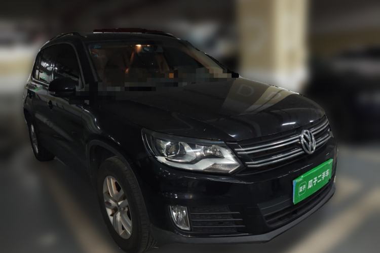 Used Volkswagen Tiguan 2016 300TSI Automatic Two-Wheel Drive Trend Edition Front Right 45 Deg