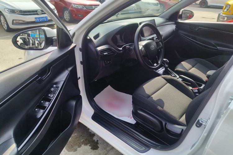 Used Hyundai Celesta 2020 1.6L Automatic GL Enjoyable Edition
