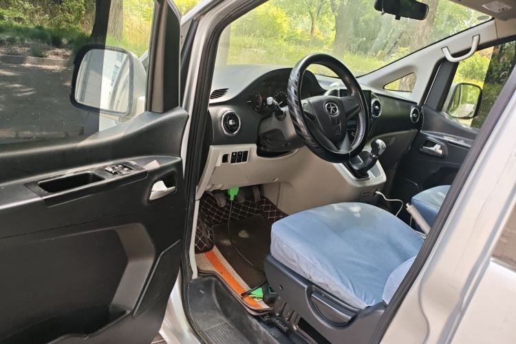 Used JAC Refine M3 2015 Maker Edition 1.6L Luxury Version