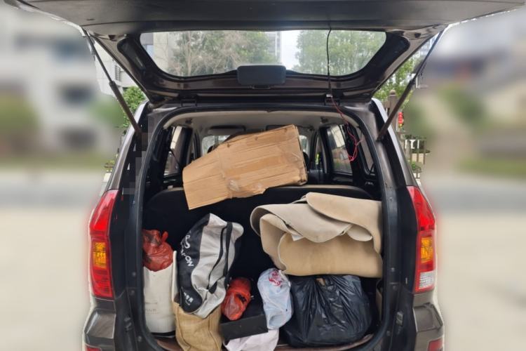 Used Dongfeng Fengon 330 2016 1.2L Manual Base Version DK12-07
