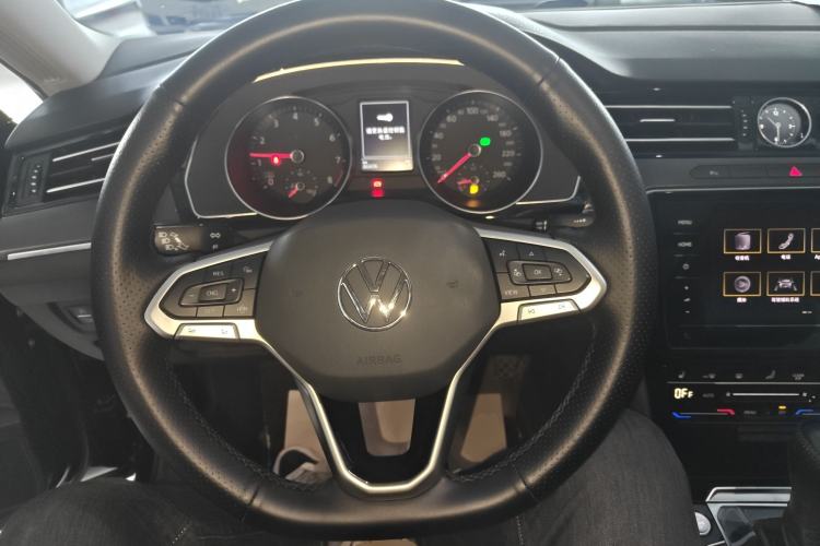 Used Volkswagen Magotan 2020 330TSI DSG Leading Model
