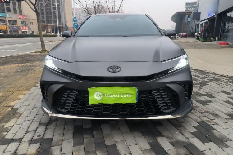 Used Toyota Camry 2025 Dual-Motor 2.0 HXS Glory Edition
