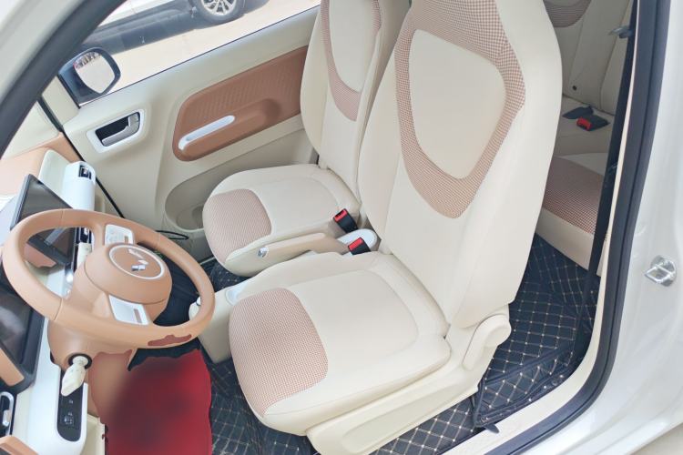 Used Wuling Hongguang MINIEV 2024 3rd Generation 215km Youth Edition Left Front Seat