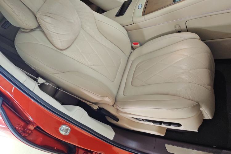 Used Hima AITO M9 2024 Range-Extended Ultra Version 52 kWh 5-Seater Model
