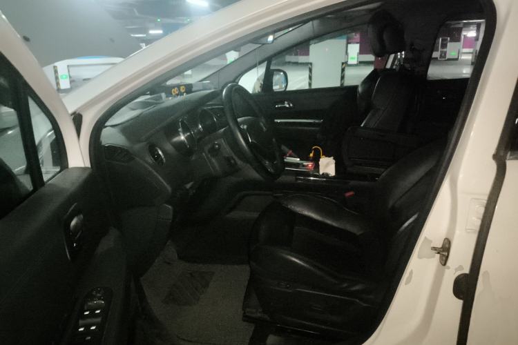 Used Peugeot 3008 2015 2.0L Automatic Trend Edition Driver Seat