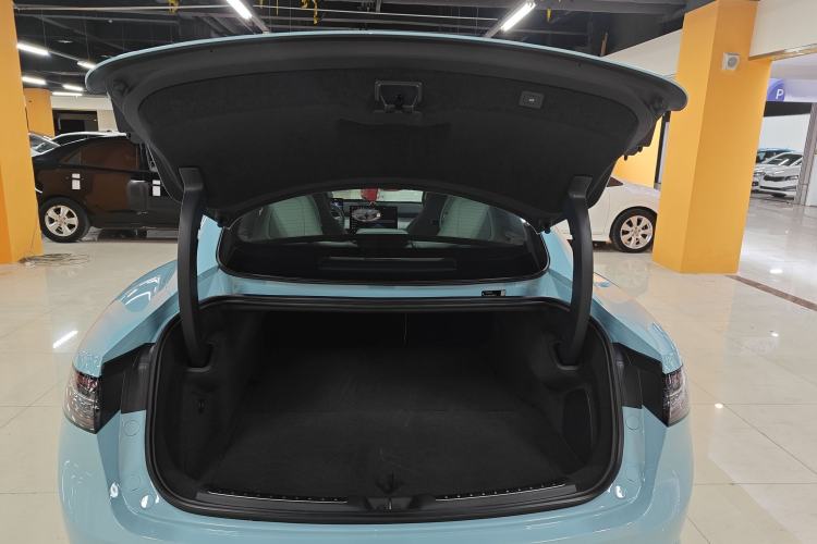 Used Hima Luxeed S7 2024 Max+
