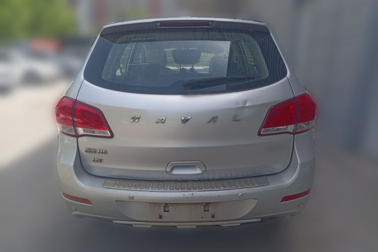 Used Haval H6 2015 Upgraded Model 1.5T Manual Two-Wheel Drive Urban Version
