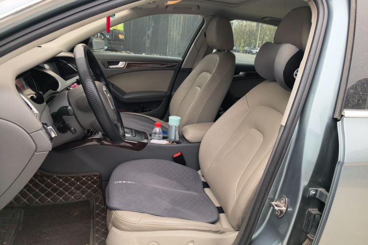 Used Audi A4L 2012 2.0 TFSI automatic Comfort trim level