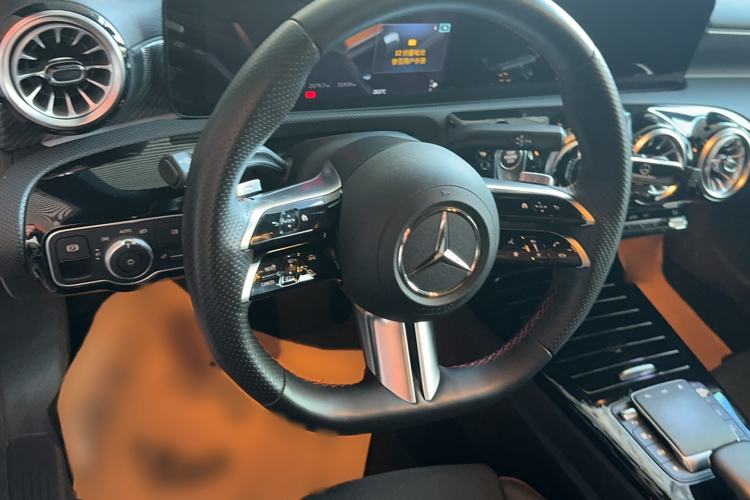 Used Mercedes-Benz A-Class 2023 A 200 L Fashion Model
