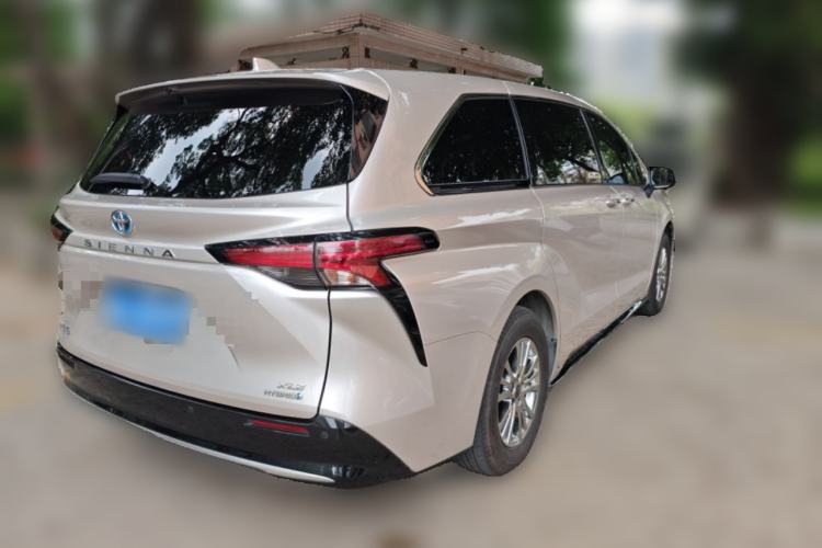 Used Toyota SIENNA 2021 2.5L Hybrid Luxury Edition