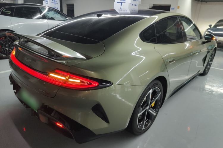 Used Xiaomi Auto SU7 2024 Four-Wheel Drive Ultra-Long Range Advanced Intelligent Driving Max Edition
