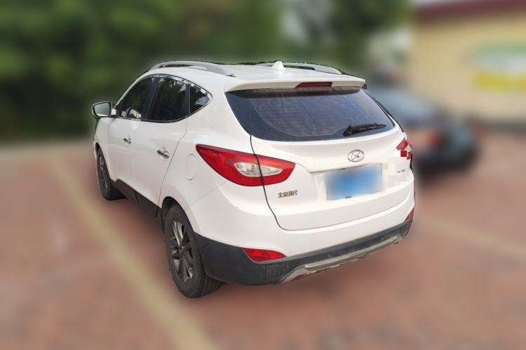 Used Hyundai ix35 2013 2.0L Automatic Two-Wheel Drive Smart GLS China IV Standard