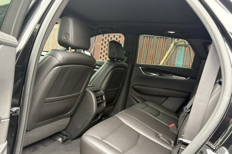 Used Cadillac XT5 2021 2.0T Two-Wheel Drive Luxury Version Interior 7