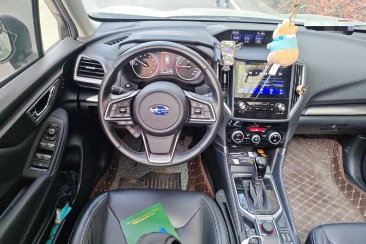 Used Subaru Forester 2021 2.0i Luxury Edition EyeSight Steering Wheel