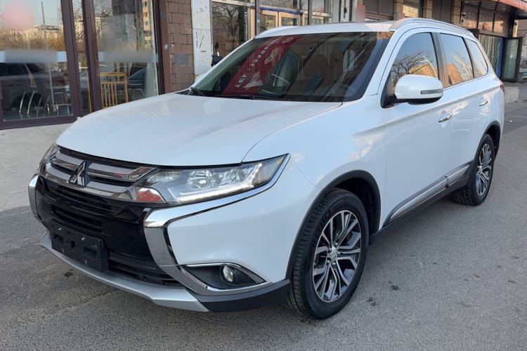 Used Mitsubishi Outlander 2018 2.4L 4x4 Elite Edition 5 Seats