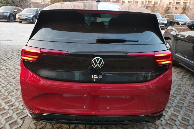 Used Volkswagen ID.3 2026 Smart Edition Advanced Intelligent GTX Kit Model
