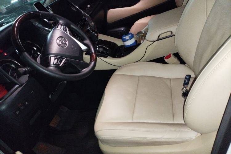 Used Toyota Alphard 2021 Dual-Engine 2.5L Luxury Edition Left Front Seat