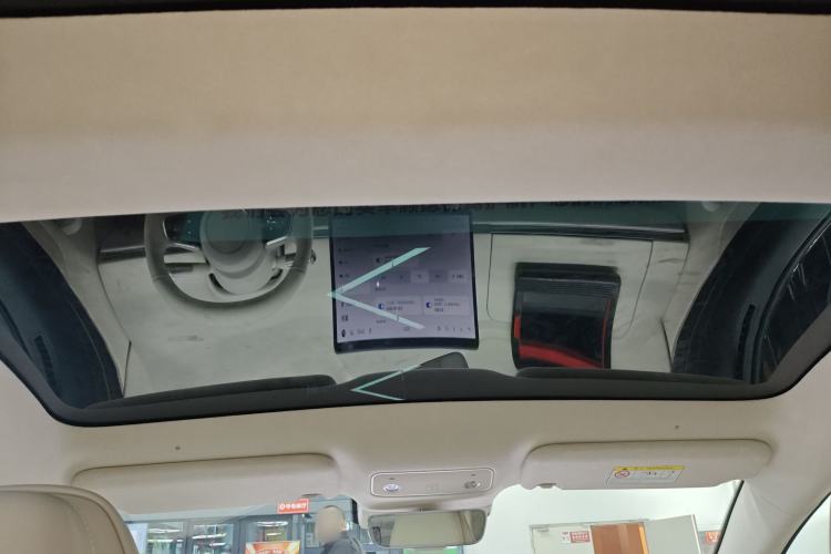 Used Hima Luxeed S7 2025 785 km Ultra