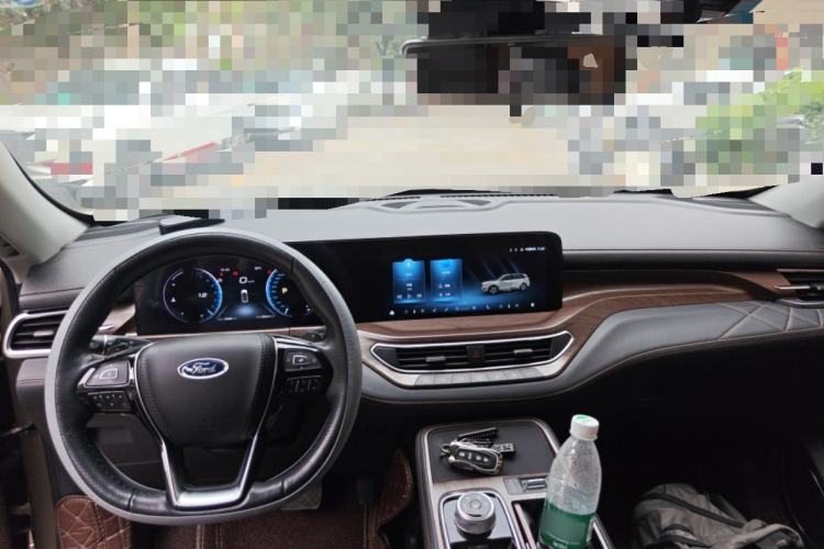 Used Ford Equator 2021 EcoBoost 225 Premier 6-Seater Center Console