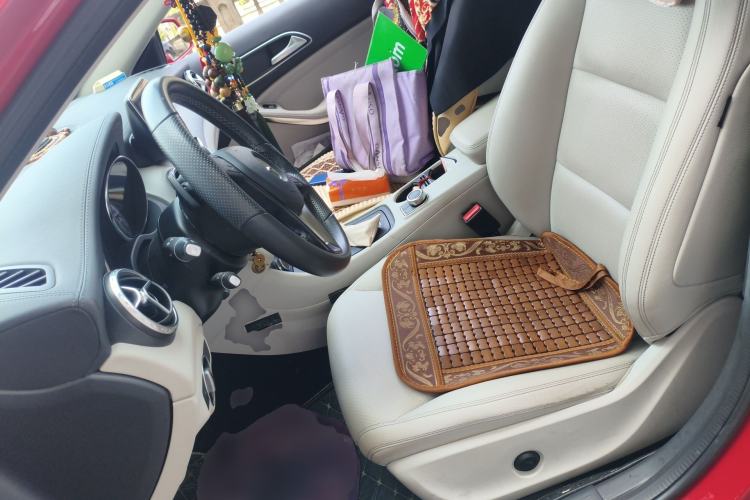 Used Mercedes-Benz GLA 2015 GLA 200 Fashion Model
