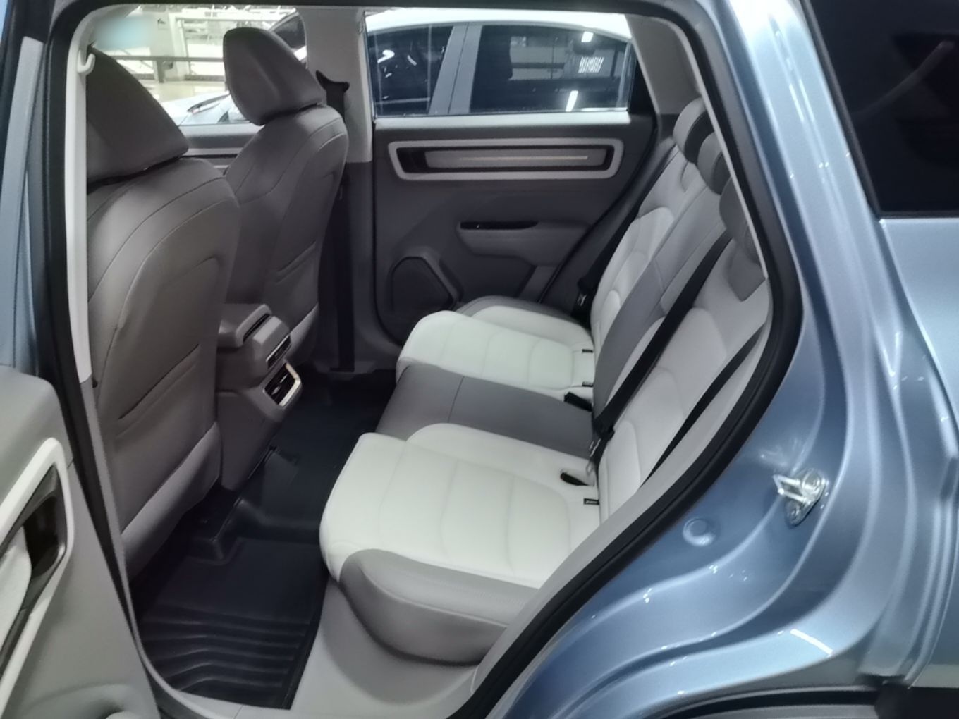 Geely Auto icon 2026 Model Chocolate 1.5TD Pure & Refined Edition — снимка 20