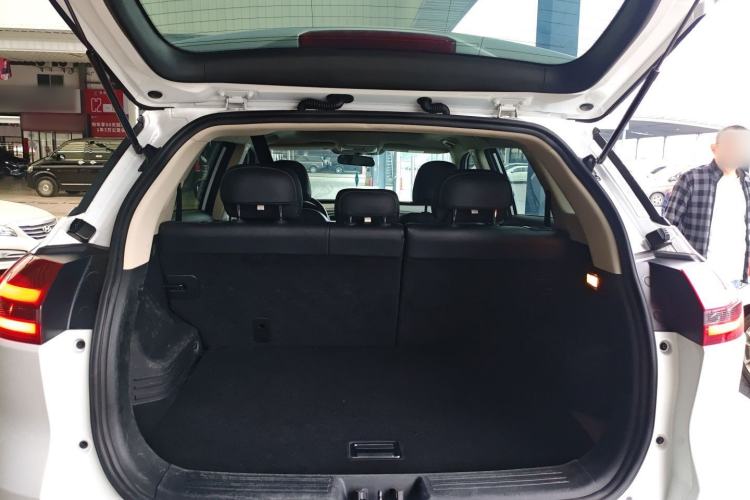 Used Geely Auto Emgrand X7 Sport 2020 1.8TD DCT Two-Wheel Drive Smart Connect 4G-Enabled Version