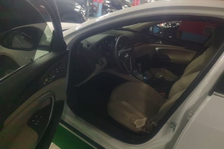 Used Buick Regal 2015 2.0L Leading Fashion Edition