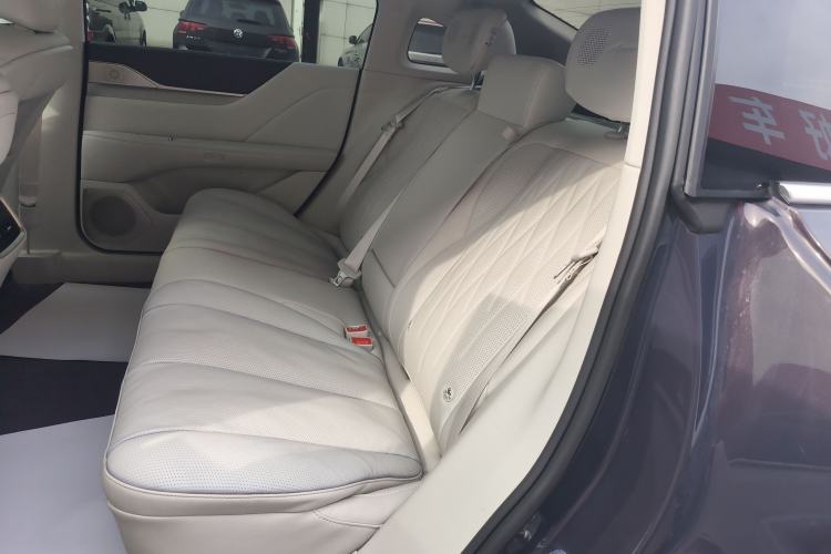 Used Buick L7 2025 Model Aivia