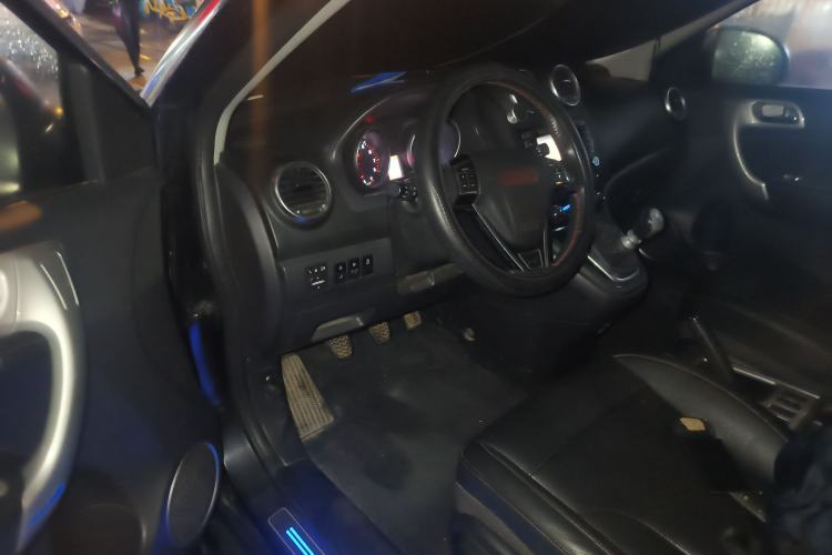 Used Haval H6 2014 Upgraded Model 1.5T Manual Two-Wheel Drive Elite Version
