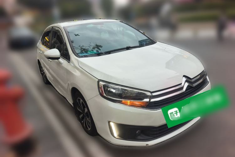 Used Citroen C4 Sega 2016 1.6L Automatic Luxury Model Front Right 45 Deg