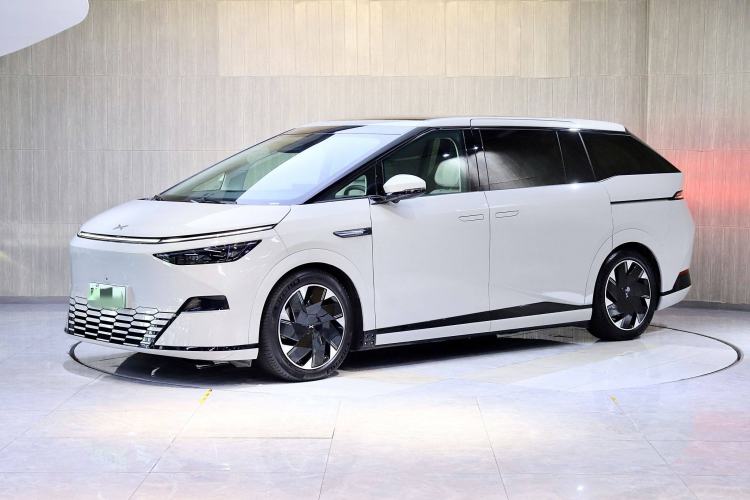 Used XPeng X9 2024 640 All-Wheel Drive High-Performance Max