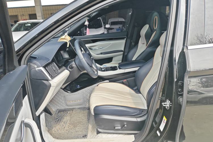 Used BYD Song PLUS New Energy 2023 Champion Edition DM-i 110KM Flagship PLUS Left Front Seat