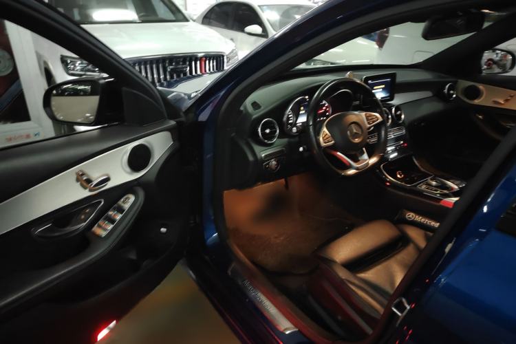 Used Mercedes-Benz C-Class 2016 C 200 Sport Edition Driver Seat