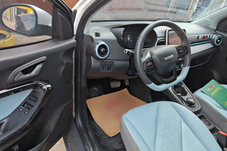 Used Chery Little Ant 2022 Sweet Pink Edition Half-Sugar Version 3-Cell Lithium 30kW 301km