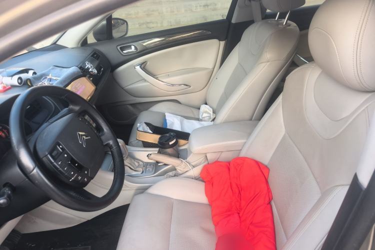 Used Citroen C5 2011 2.3L Automatic Zunyu Version
