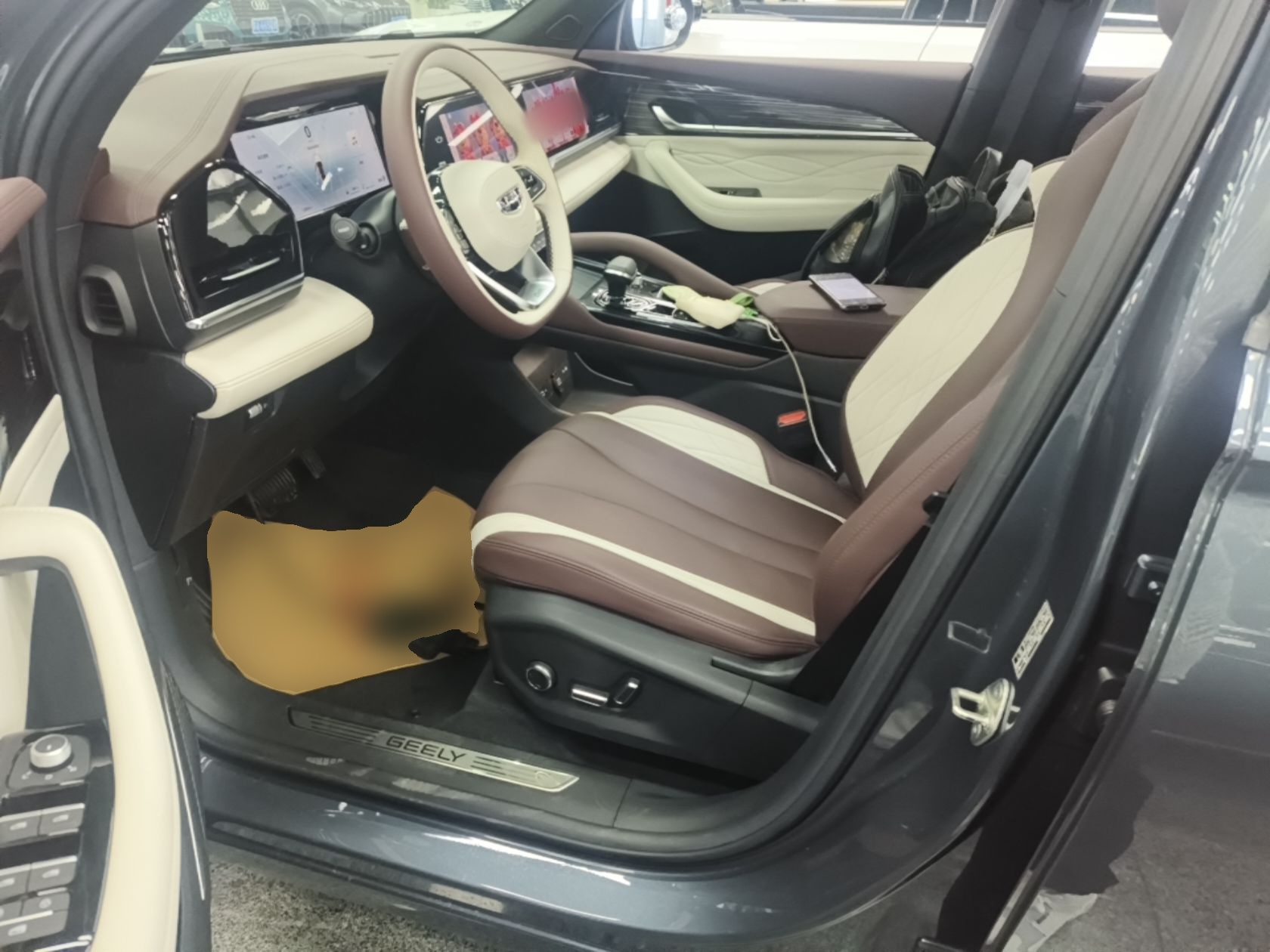 Geely Auto Monjaro L 2024 2.0TD High-Power Automatic Two-Wheel Drive Yunqi Version — снимка 17