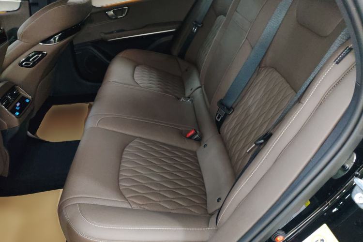 Used BYD Han 2025 DM-i 125KM Prestige Model
