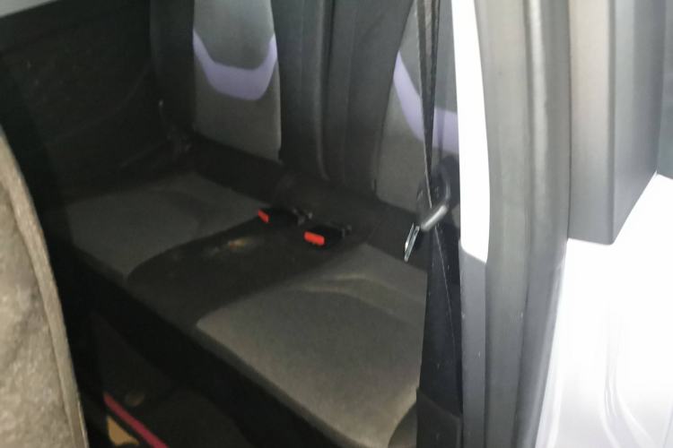 Used Chery QQ Ice Cream 2022 170km Sundae Phosphate Lithium-Ion